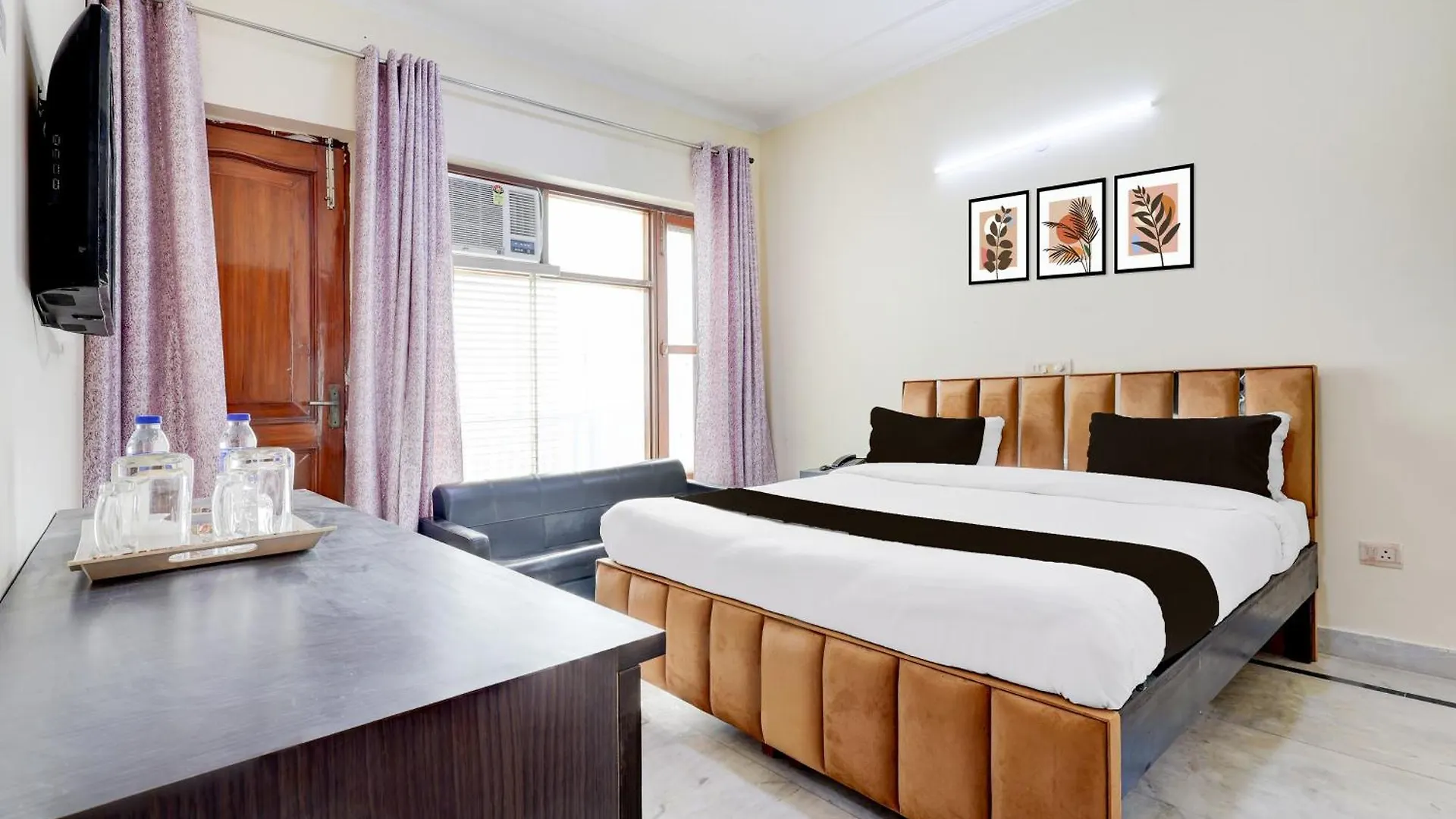 Βίλα 3Bhk Luxury Apartment- Golf Course Road Γκουργκάον Ινδία
